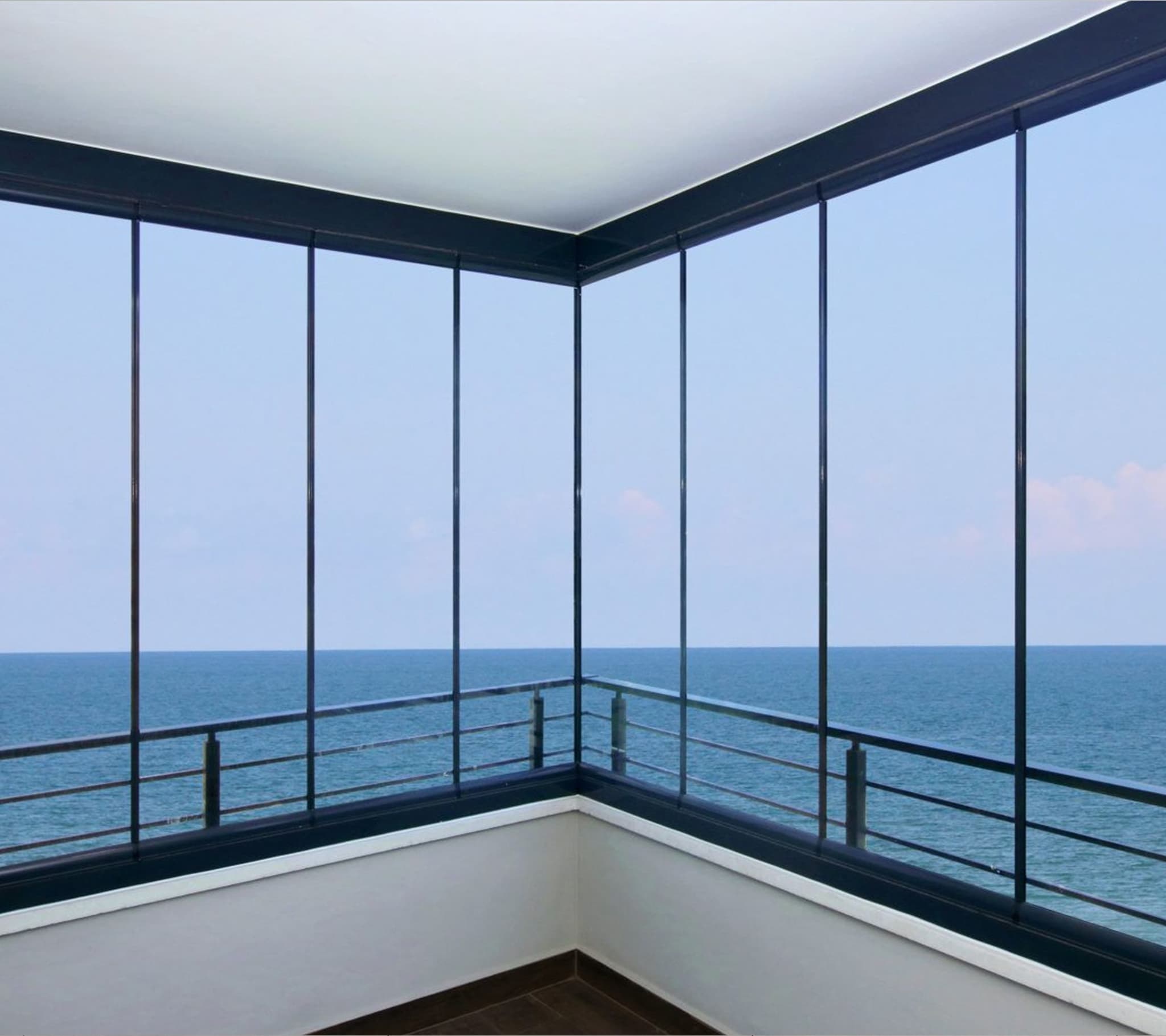 Cam Balkon